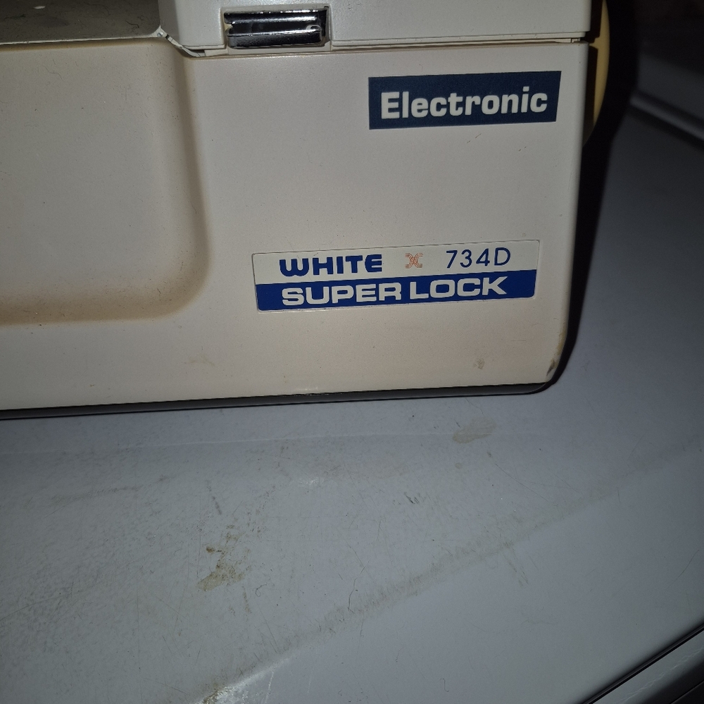 White over lock Serger